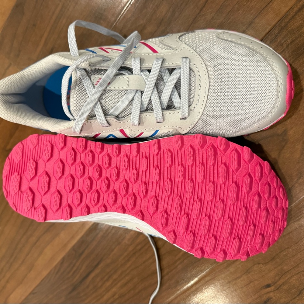 Girl's Pink and Gray New Balance size 4